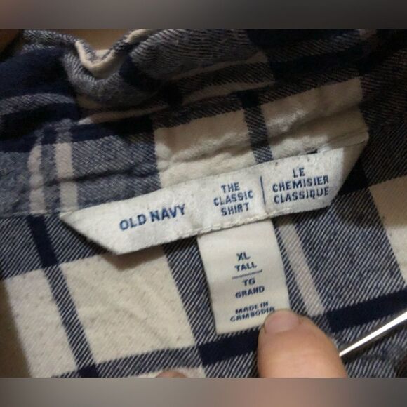 Old Navy | The Classic Shirt - Blue Plaid - Picture 4 of 4
